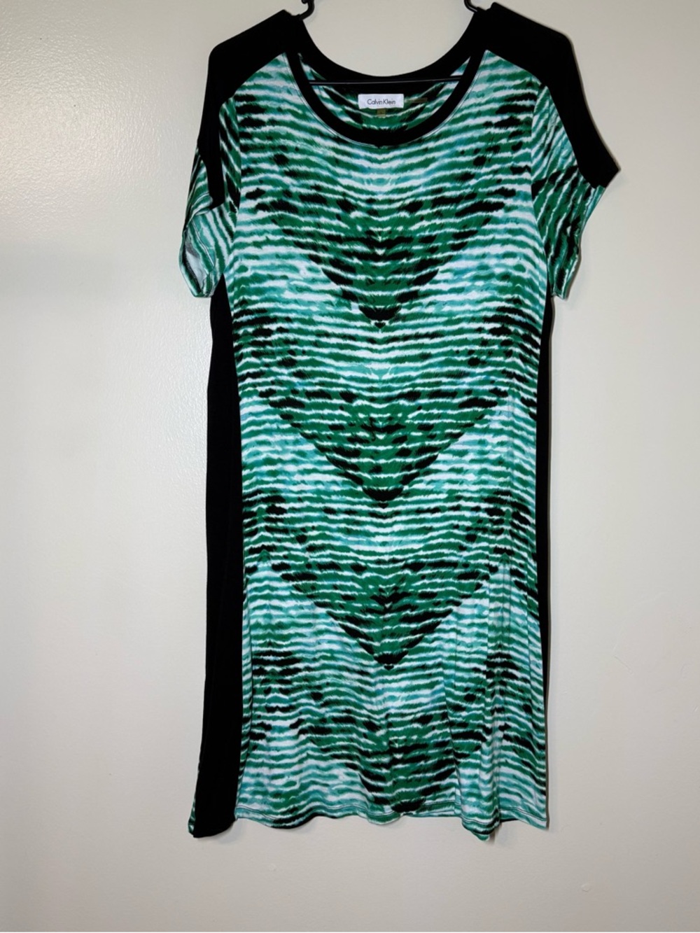 Calvin Klein Black and Green Tie Dyed Wave Print Dress